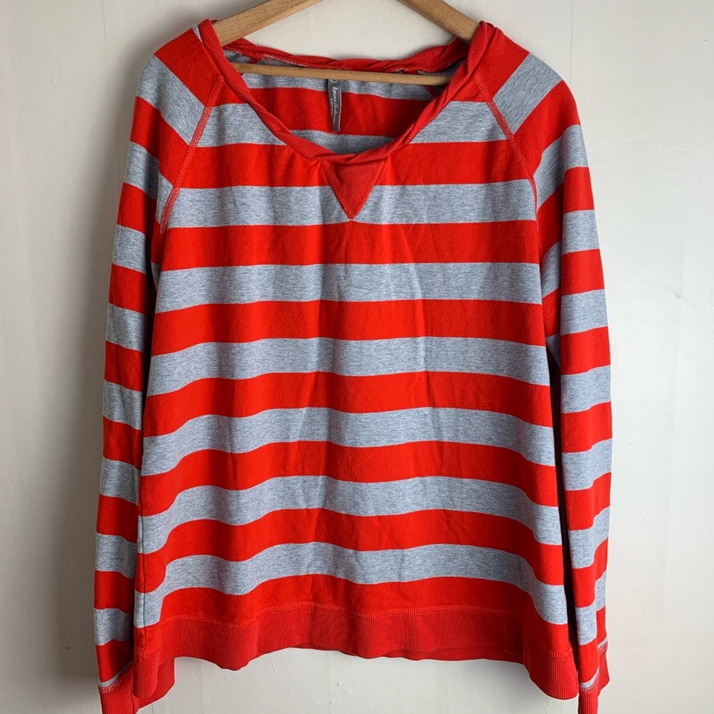 ⭐️Hanna Andersson striped sweatshirt XL